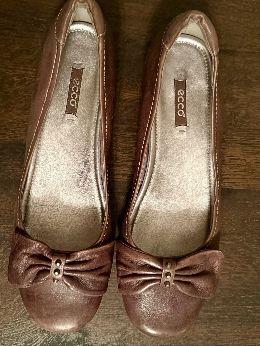 ECCO Bouillon Metallic Bronze Leather Bow Ballet Flats - Size 40